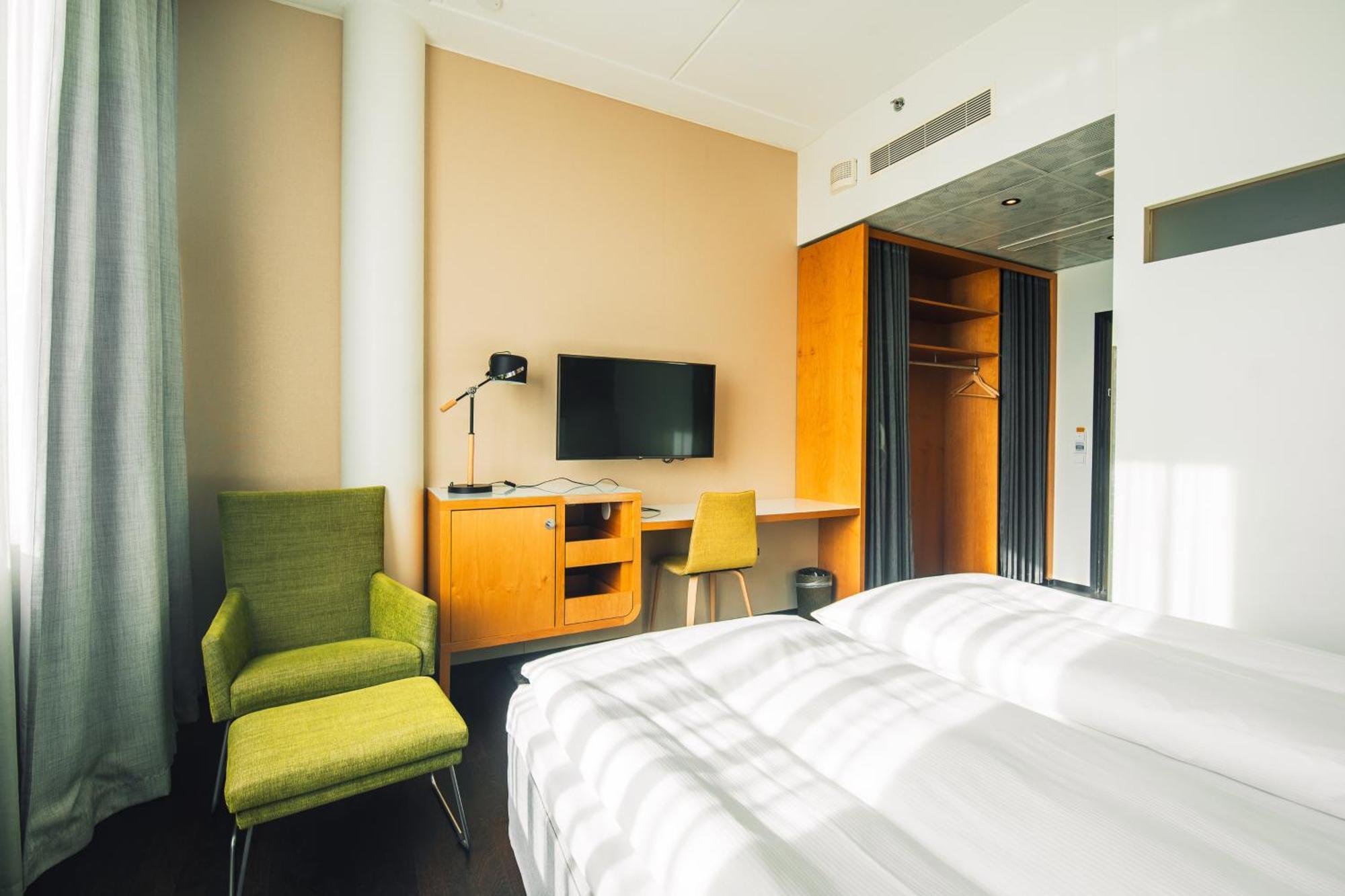 Comfort Hotel Sello 艾斯堡 外观 照片